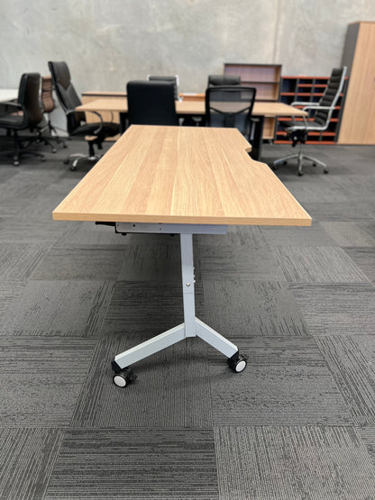 Folding Training Tables